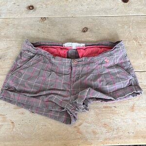 Abercrombie & Fitch Brown and Pink plaid shorts. SIZE 2